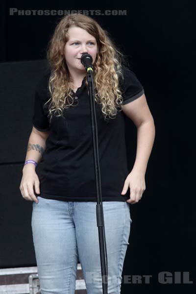 KATE TEMPEST - 2015-08-28 - SAINT CLOUD - Domaine National - Scene Pression Live - 